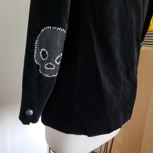 VINTAGE Giraffe Skulls Blazer Size 12! - Picture 11 of 13